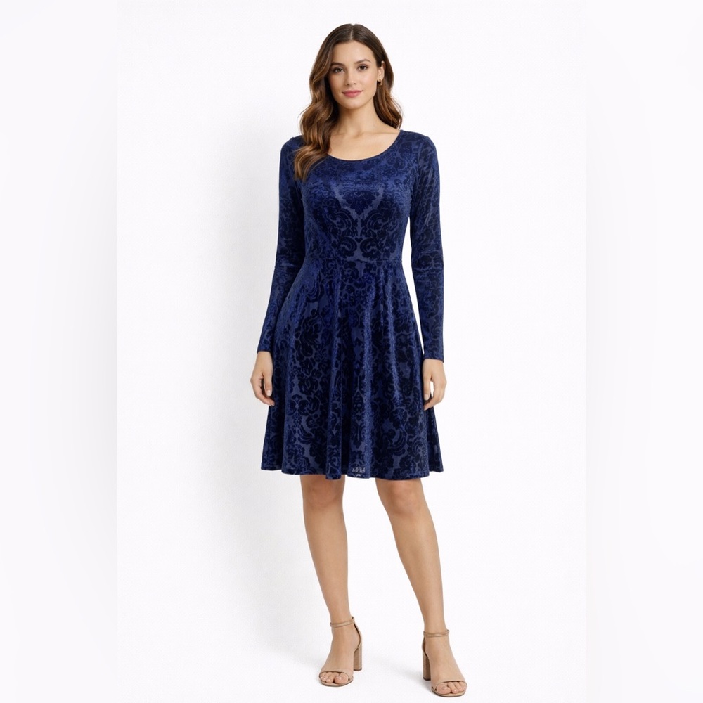 City Triangles size 5 dark blue dress